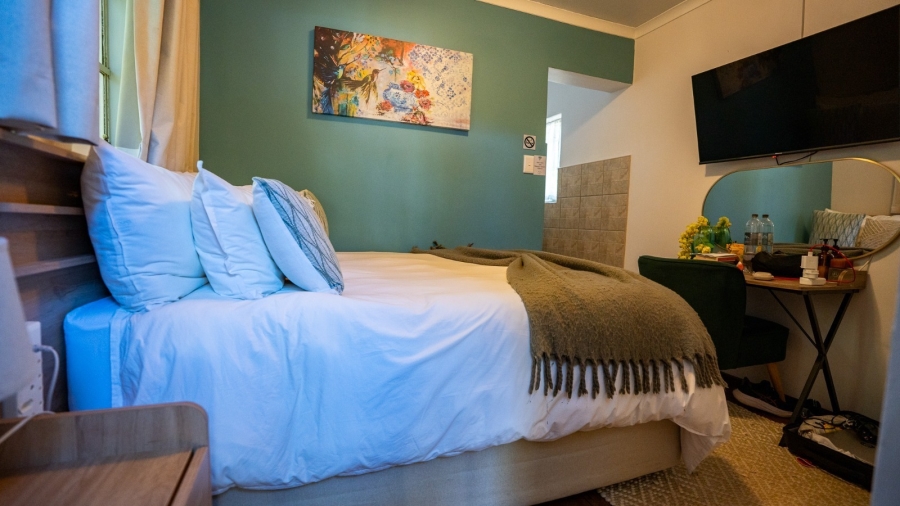 4 Bedroom Property for Sale in Wilkoppies North West
